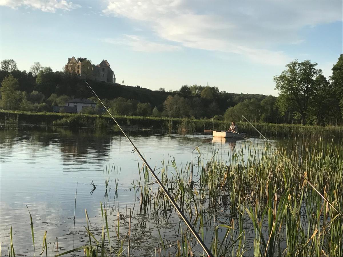 Domki Wedkarskie Nad Stawami Pirania Villa Zagorz Екстериор снимка